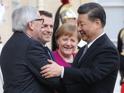 中国・EU首脳が4者会談、懸念払拭目指す習氏 メルケル氏は「互恵性」求める