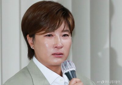 「パク・セリがいれば事業を認めてもらえる、と思った」…渦中の父親、告訴について釈明