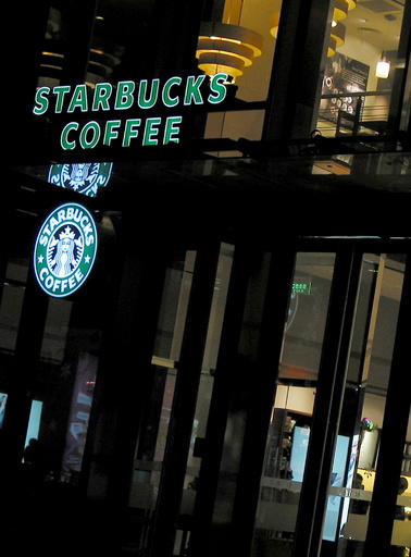 中国国営メディアの外資系企業批判、今度はスタバが標的に