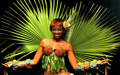 有機素材のファッションショー、コロンビアで開催