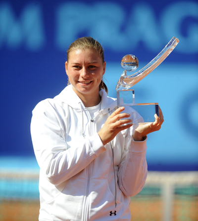 ズボナレワ アザレンカ下しシーズン初勝利