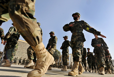 アフガン国防相「冬前にタリバンの攻勢を予想」、国境地帯の合同部隊を呼びかけ