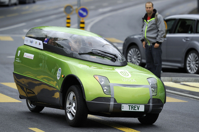クリーンな電気自動車で世界一周、「ゼロ・レース」始まる スイス