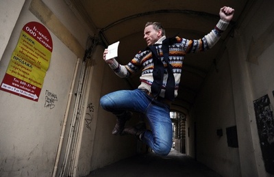 グリーンピース活動家らロシア出国、恩赦法で全員の起訴取り下げ