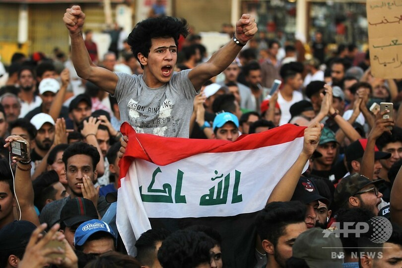 イラクのデモ隊がイラン領事館に放火 議会は緊急会議招集