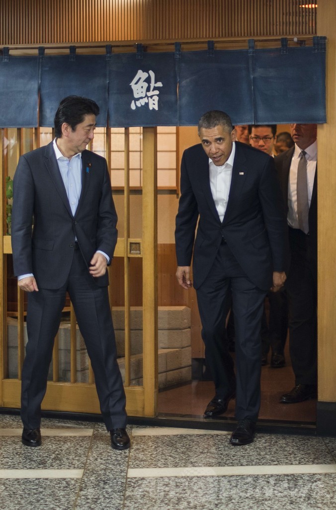 日米首脳「すしを語る」、オバマ米大統領来日