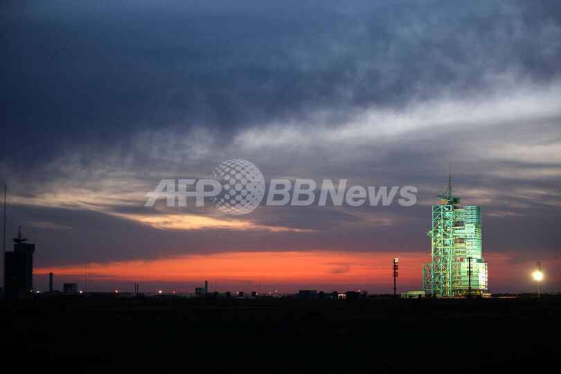 「神舟8号」の打ち上げに成功、初の女性飛行士誕生も間近か 中国