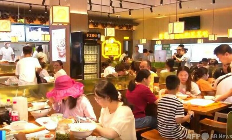 夏の観光シーズン 北京名物の「豆汁」と北京ダックの販売が急増