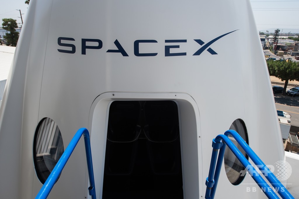 スペースX、従業員10%のレイオフを計画 スペースX、従業員10%のレイオフを計画