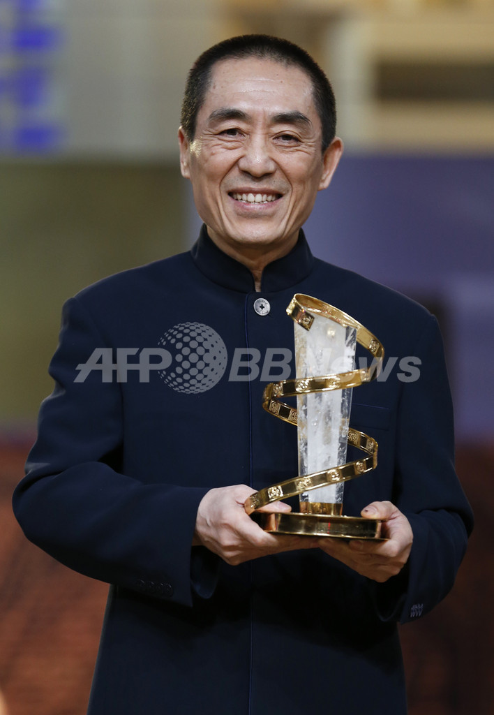 チャン・イーモウ監督、子供7人もうけて26億円罰金か 一人っ子政策違反 チャン・イーモウ監督、子供7人もうけて26億円罰金か 一人っ子政策違反