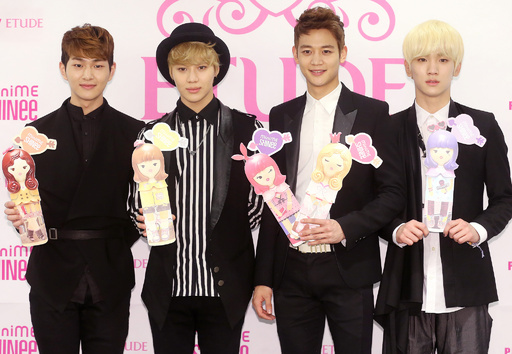 アイドルグループSHINee、香水をプロデュース 写真7枚 国際