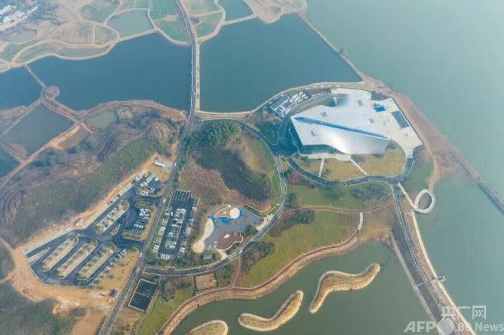長江鄱陽湖水生生物保護センターがオープン 写真1枚 国際ニュース：AFPBB News