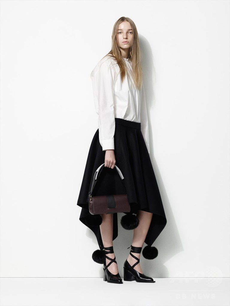 「マルニ」16年ウィメンズプレフォールコレクションが到着