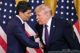 FRBウォーシュ新議長が就任 「改革志向」目指す トランプ氏、支持表明