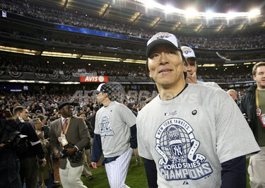 ヤンキースと契約切れを迎え去就が注目される松井秀 写真1枚 国際