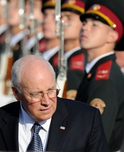 米市民団体、チェイニー副大統領の記録の保護を求め提訴