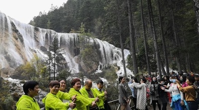 中国の国内旅行者、若年化・高学歴化の傾向