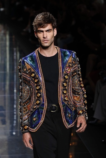 「バルマン」17年春夏メンズ