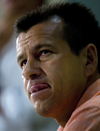 ロナウジーニョ W杯予選のメンバーから外れる