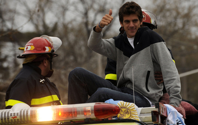 全米オープン制覇のデルポトロが故郷で4万人の歓迎