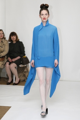 爽やかなカラーでエイジレスなスタイルを提案、「アデリーヌ・アンドレ」14/15年秋冬オートクチュール