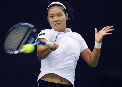 中国 リーがストレート勝ちを収め初戦を飾る