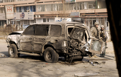 アフガニスタンで多国籍軍を狙った自爆攻撃、民間人など2人死亡、3人負傷