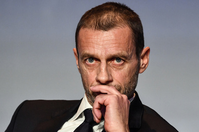 欧州サッカーで相次ぐ人種差別「恥ずかしい」、UEFA会長が怒り