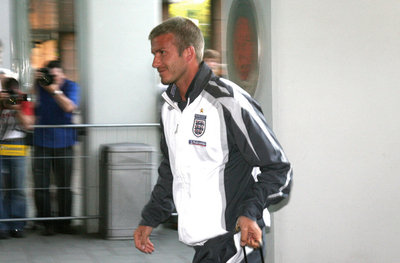 ＜サッカー 欧州選手権2008・予選＞イングランド代表 エストニア戦を控えタリンに到着