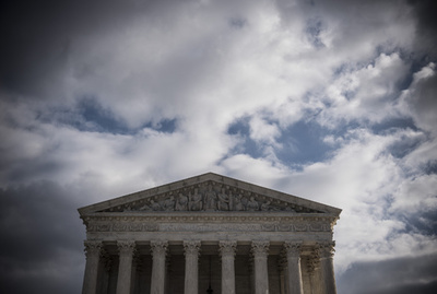 トランプ氏、米最高裁判事の後任指名26日に