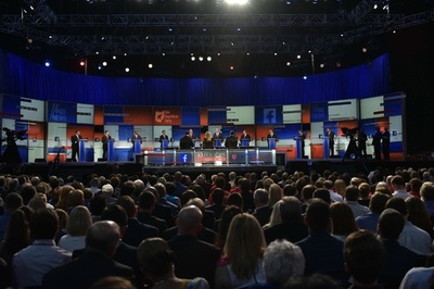 2400万人が視聴、米大統領選の共和党候者補討論会