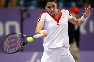 デシー ダブルス初戦で敗れる