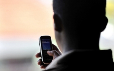 着信音は「コンドーム、コンドーム」、インドで提供開始