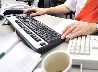 電子マネー使った60億ドル規模の資金洗浄、電子通貨事業者を起訴