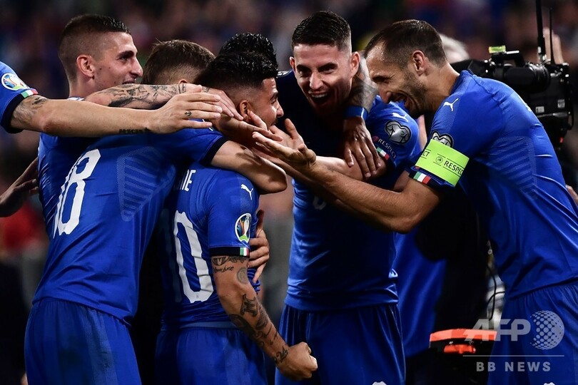 イタリアがボスニアに競り勝つ ドイツは8発大勝 欧州選手権予選 写真14枚 国際ニュース Afpbb News