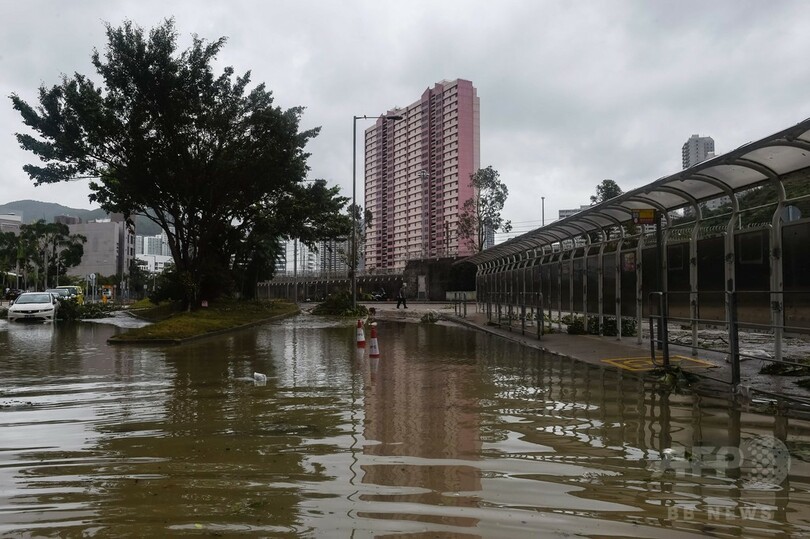 台風13号が中国南部に上陸、マカオなどで16人死亡