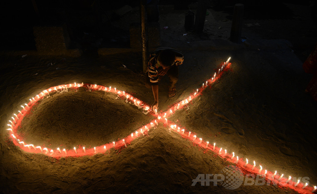 同性愛男性にHIVが「爆発的」流行、WHOが警告 同性愛男性にHIVが「爆発的」流行、WHOが警告