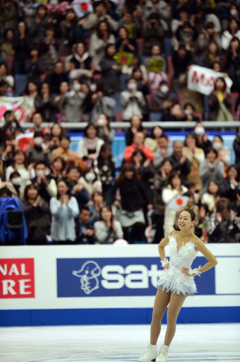 浅田真央が優勝、表彰台を日本勢が独占 四大陸選手権 写真25枚