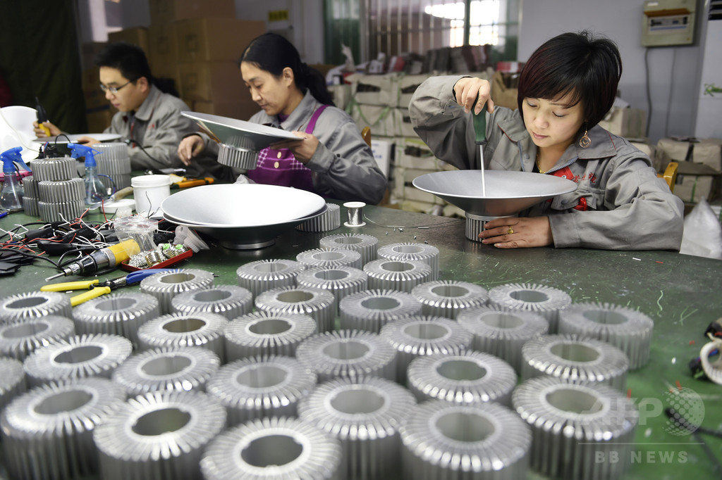 中国GDP、14年は7.4%増 24年ぶり低水準 中国GDP、14年は7.4%増 24年ぶり低水準