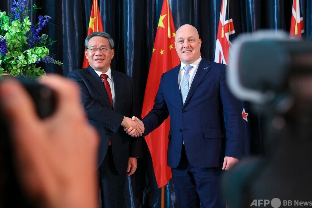 img_62e3f387688f9b0356c53bdf27