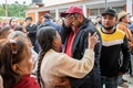 メキシコ西部ミチョアカン州で執り行われた、自然保護活動家のオメロ・ゴメスさんの葬儀の様子（2020年1月30日撮影）。(c)Enrique Castro / AFP
