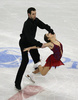 フィギュアスケート全米選手権（2013 Prudential U.S. Figure Skating Championships）は26日、米ネブラスカ（Nebraska）州オマハ（Omaha）にあるセンチュリーリンク・センター（CenturyLink Center）で行われ、ペア・フリースケート（FS）ではマリッサ・キャステリ（Marissa Castelli）/サイモン・シュナピア（Simon Shnapir）組が118.34点を獲得し、合計180.61点で優勝を決めた。

演技に臨むマリッサ・キャステリ/サイモンン・シュナピア組（2013年1月26日撮影）。(c)AFP/Getty Images/Jonathan Daniel