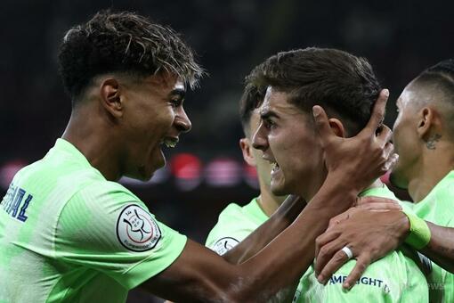 バルセロナがスペイン・スーパー杯決勝進出 ビルバオに快勝 写真8枚