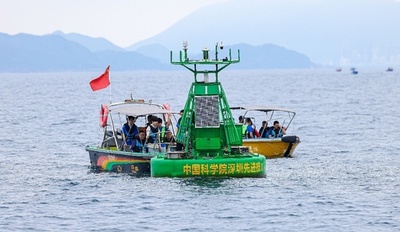 中国独自開発の波力エネルギー海洋生態観測ブイ、研究開発テストプラットフォームが始動