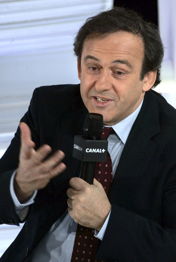 ＜サッカー セリエA＞プラティニ会長 イタリアサッカー協会の判断を支持 - スイス