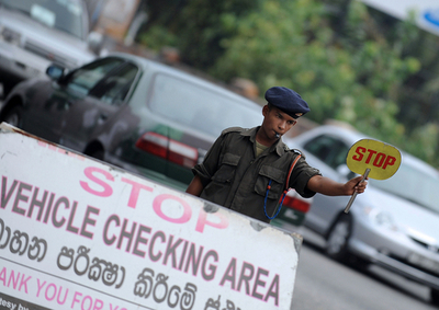 自爆攻撃で反政府勢力メンバー3人死亡、スリランカ東部