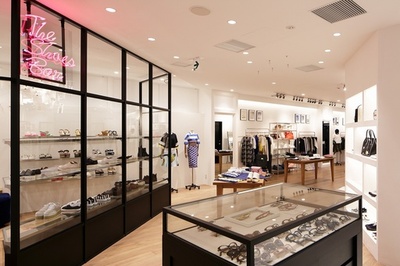 「ANGLOBAL SHOP」表参道店が改装オープン、くつろぎの空間へ