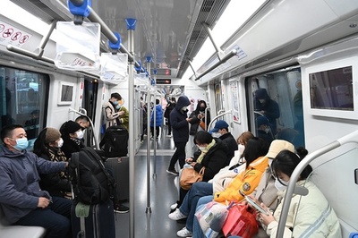 中国の労働力平均年齢は39.72歳