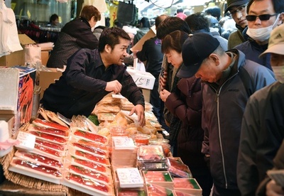 今年も年の瀬、にぎわうアメ横