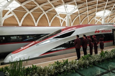 インドネシア高速鉄道が開業 「一帯一路」の一環